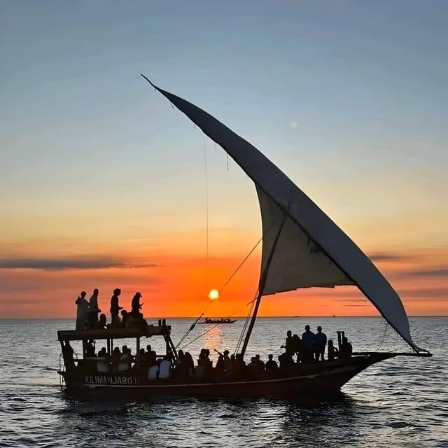 Sunset Dhow Cruise — photo 2